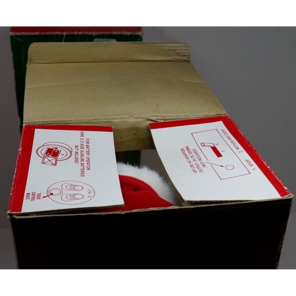 Santa's Best Mr & Mrs Santa Claus Lighted Animated Motionette Figures WORKS - Picture 14 of 16